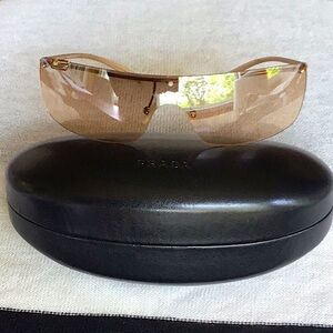 Gucci Sunglasses, gold with hard case